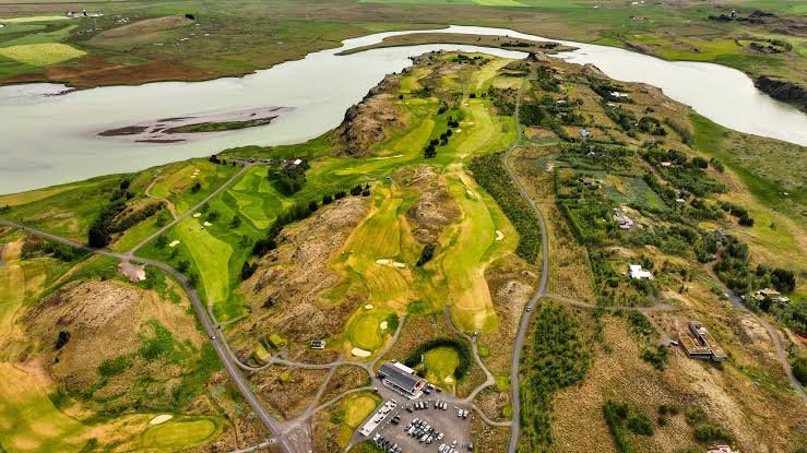 Golden Circle Golf